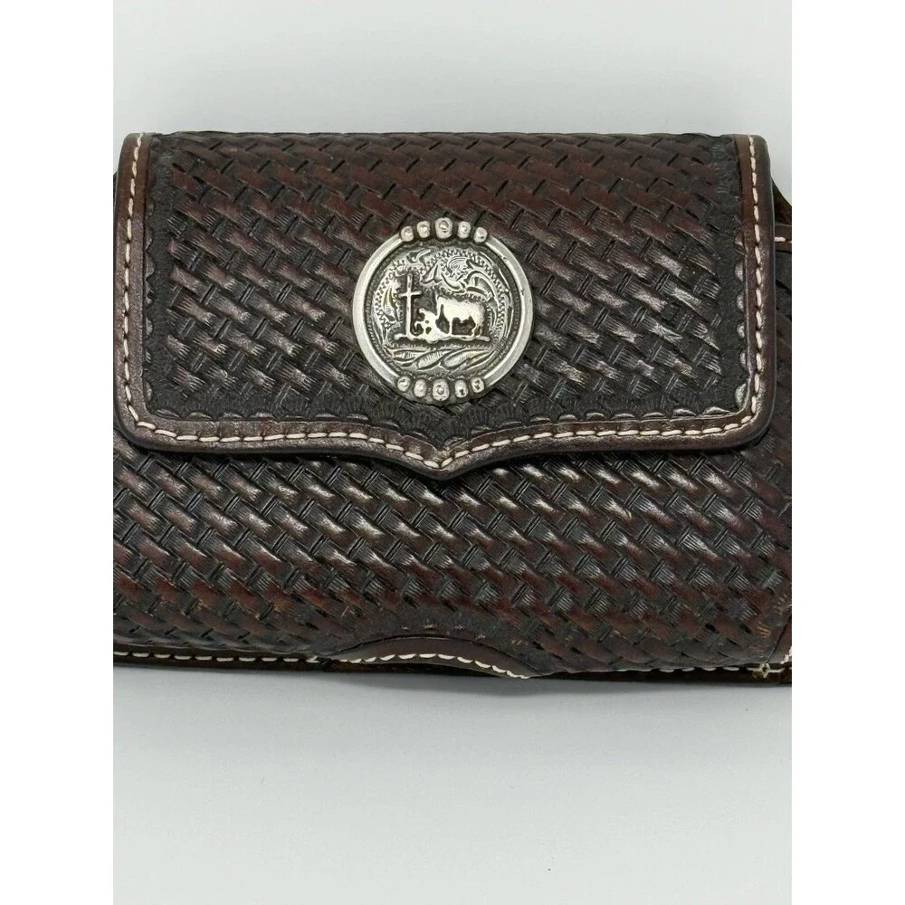 Unbranded measures 5in